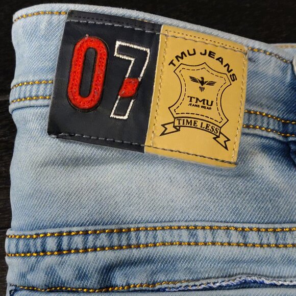 TMU Timeless Straight Fit Light Wash Jeans Made In India Men SIZE 38 - Picture 3 of 8
